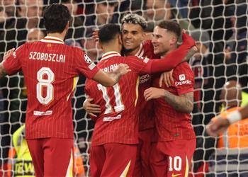 ماك أليستر يتغزل في محمد صلاح حاولت أفعل مثله وتألمت