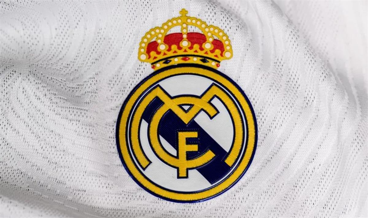 رسميًا.. ريال مدريد يحصن لاعبه بعقد جديد قبل الظهور أمام أوساسونا