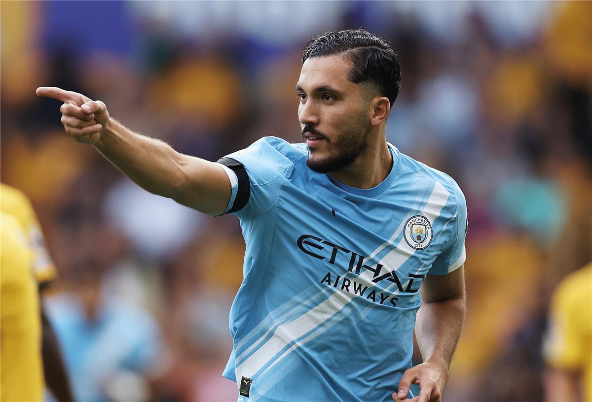 فيديو | ريان شرقي يسجل هدف مانشستر سيتي الرابع أمام ولفرهامبتون