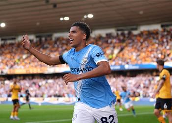 ريكو لويس يحسم الجدل بشأن مستقبله مع مانشستر سيتي