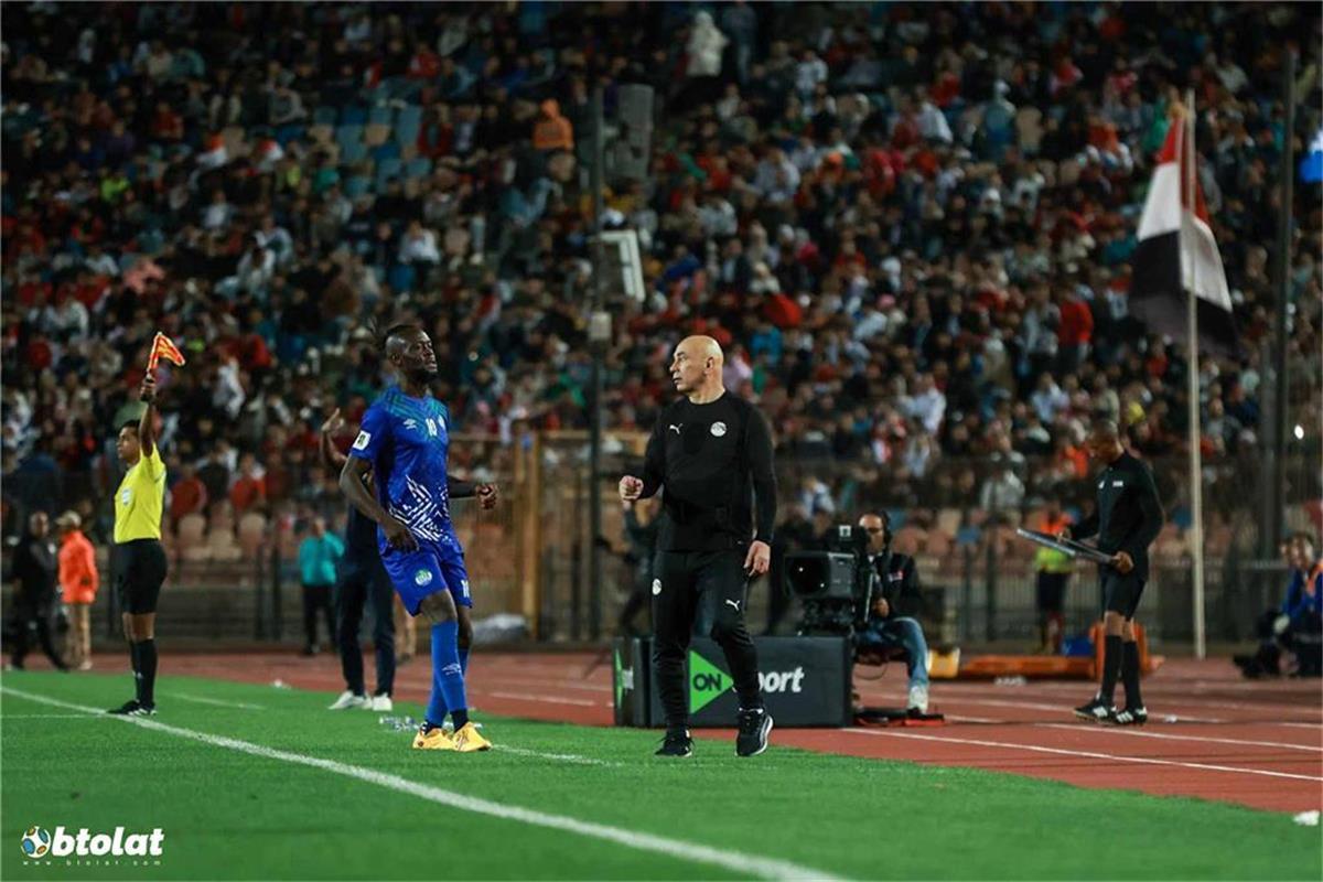 صدمة لـ حسام حسن بعد تأكد غياب لاعب الأهلي عن منتخب مصر