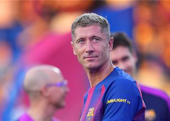 موقف ليفاندوفسكي من مباراة برشلونة وليفانتي في الدوري الإسباني