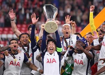 تعلم كرة القدم من والده وتقاسم جائزة مع صلاح مشوار م لهم لمحارب كوريا الجنوبية سون