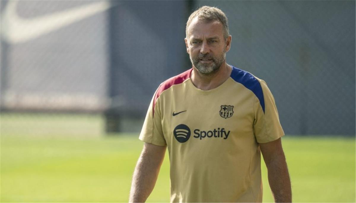 نيوز برو : لاعب برشلونة يغيب عن مران الفريق الجماعي ويتدرب منفردًا.. وفليك يحسم مصيره