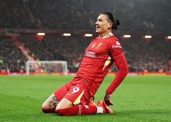 نونيز يتخذ قرار ا هام ا بعد محاولات الهلال لضمه من ليفربول