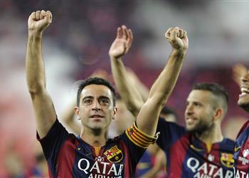 تشافي لم أر نفسي أفضل من ميسي وكريستيانو رونالدو