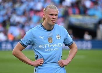 بعد نصف عام هالاند يخرج عن صمته ويرد على سخرية لويس سكيلي