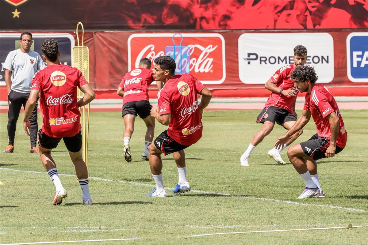 ريبيرو يرفع وتيرة استعدادات الأهلي لمواجهة غزل المحلة في الدوري