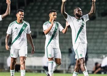 فيديو الأهلي يكتسح القادسية بخماسية ويضرب موعد ا مع النصر في نهائي كأس السوبر السعودي