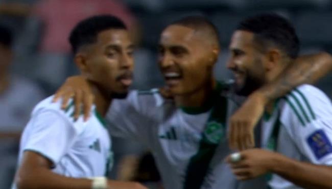 هدف الاهلي الثالث في مرمي القادسية اسيست رياض محرز بكأس السوبرالسعودي