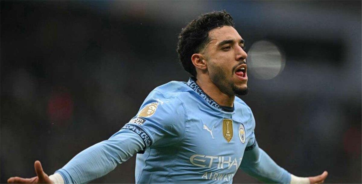 مرموش يختار أصعب منافس واجهه.. وأفضل هدف له مع مانشستر سيتي