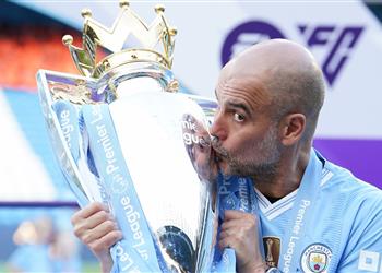 جوارديولا يتلقى دفعة معنوية قبل مباراة مانشستر سيتي وتوتنهام