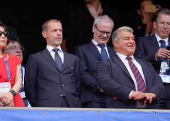 تقارير توضح سبب زيارة وفد سعودي إلى برشلونة