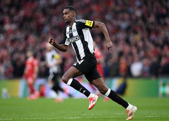 تقارير مباراة ليفربول ونيوكاسل قد تلعب دور ا في مستقبل إيزاك