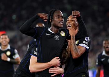 فيديو بدون بالمر تشيلسي يتصدر الدوري الإنجليزي مؤقت ا بخماسية أمام وست هام