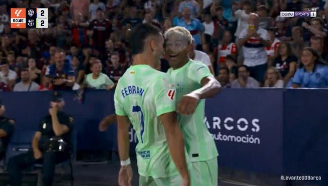 اهداف مباراة برشلونة وليفانتي 3 2 الدوري الاسباني