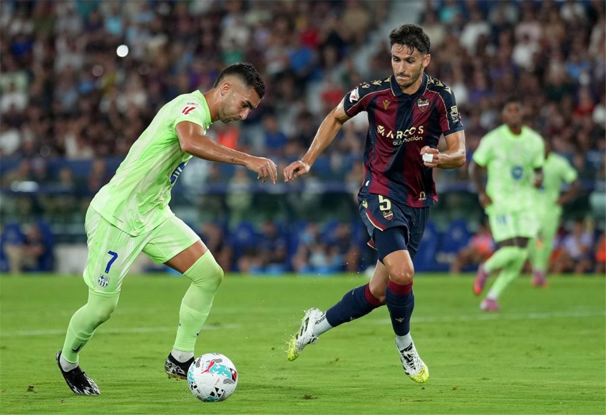 فيران توريس