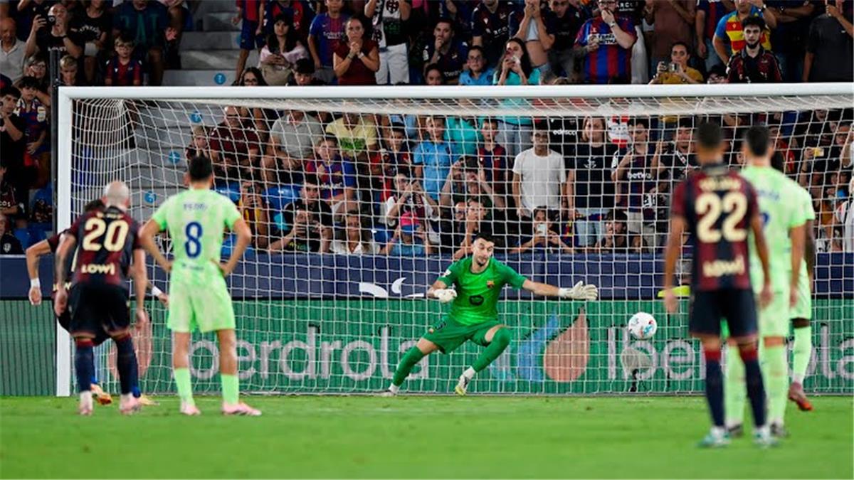 ضربة جزاء ليفانتي ضد برشلونة
