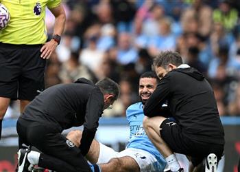 تقارير تتوقع مدة غياب آيت نوري عن مانشستر سيتي وموقفه من الديربي