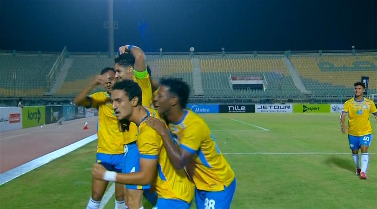 نيوز برو : فيديو | الإسماعيلي يحقق فوزه الأول في الدوري على حساب طلائع الجيش