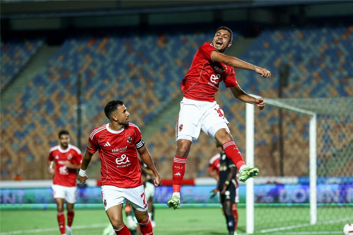 نيوز برو : تشكيل الأهلي المتوقع أمام غزل المحلة اليوم في الدوري.. موقف الشناوي