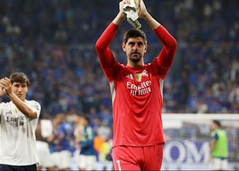 كورتوا يكشف ماذا يطلب ألونسو من لاعبي ريال مدريد وسر الشباك النظيفة في انطلاقة الدوري الإسباني