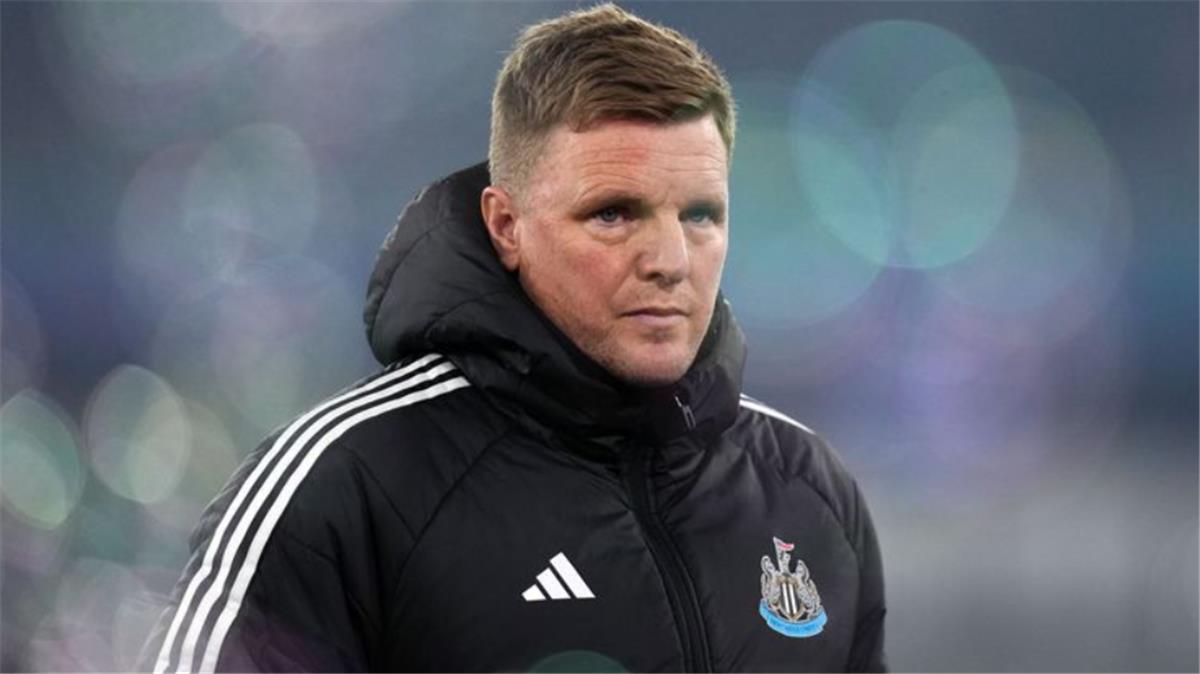 قبل صدام ليفربول.. رد مقتضب من إيدي هاو على مستقبل إيزاك