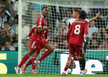 فيديو جرافنبيرخ يسجل هدف ليفربول الأول أمام نيوكاسل