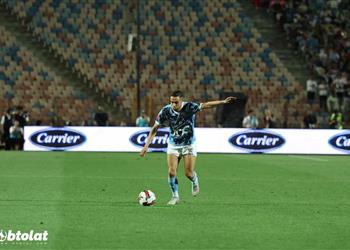 فيديو طرد محمد الشيبي في مباراة بيراميدز ومودرن سبورت ويغيب عن مواجهة الأهلي