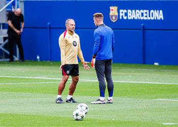 فليك يصدم تير شتيجن لا أقدم وعود ا