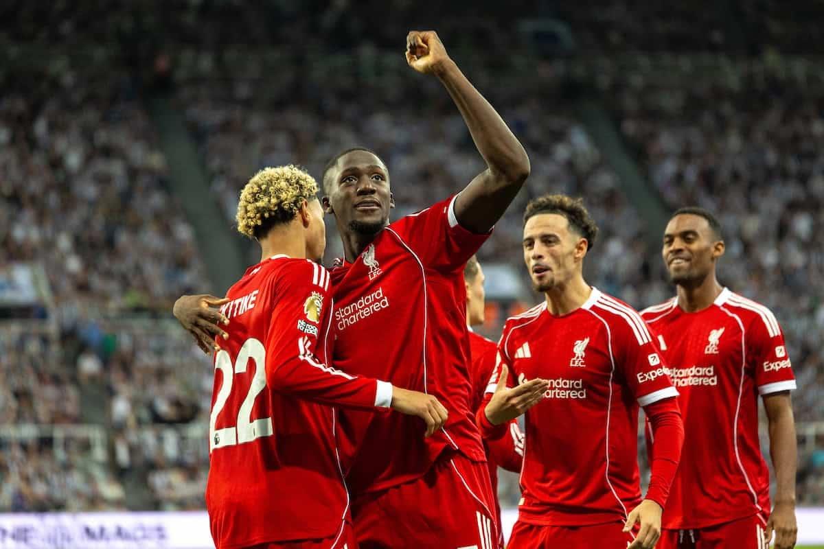 رجل مباراة ليفربول ونيوكاسل في الدوري الإنجليزي
