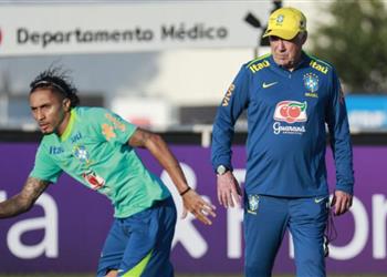 بعد قراره تجاه رافينها صحف برشلونة تتهم أنشيلوتي بمجاملة ريال مدريد في منتخب البرازيل