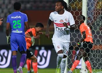 فيديو شيكو بانزا يسجل هدف الزمالك الأول أمام فاركو