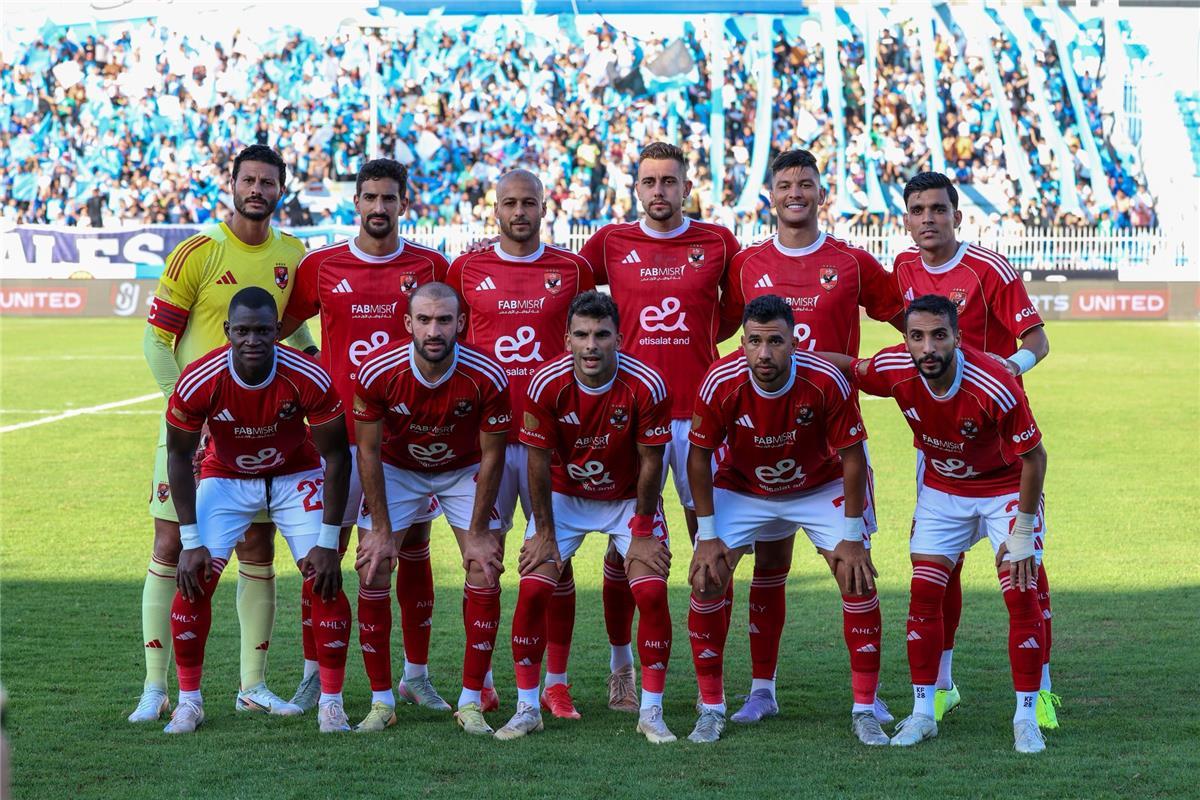 نيوز برو : رباعي الأهلي يغيب عن مباراة بيراميدز.. موقف بن رمضان وإمام عاشور