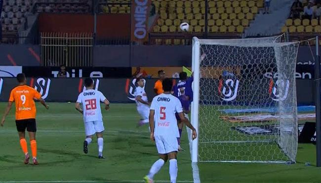 العارضة تحرم فاركو من هدف محقق امام الزمالك بالدوري المصري