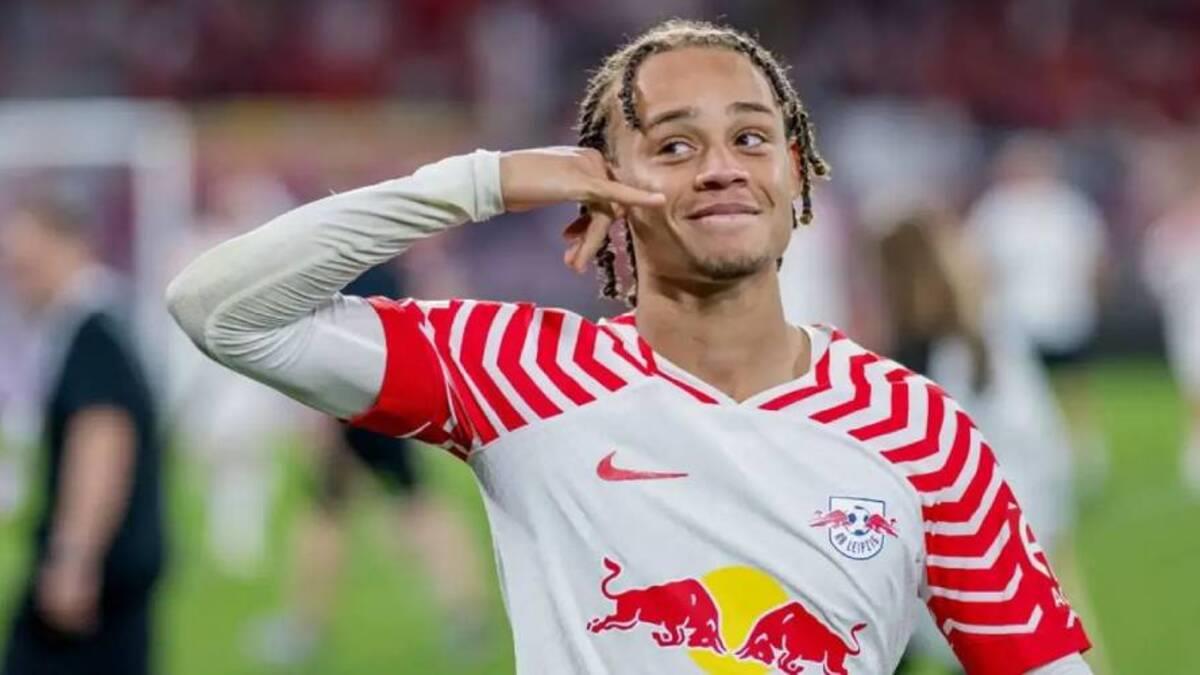 تمت | ليس تشيلسي.. اتفاق حول انتقال تشافي سيمونز إلى الدوري الإنجليزي