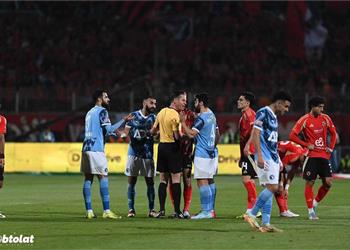 موعد والقناة الناقلة لمباراة الأهلي وبيراميدز اليوم في الدوري المصري والمعلق