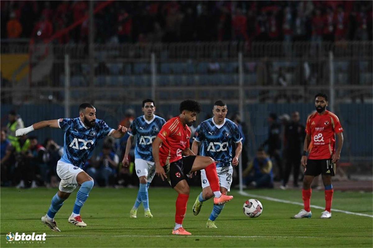 صور | بيراميدز يظهر أمام الأهلي بزي جديد