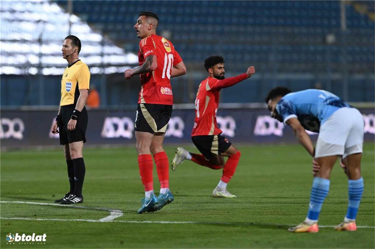 انتقاد قوي من أحمد حسن وعماد متعب لـ ريبيرو: الأهلي عشوائي أمام بيراميدز