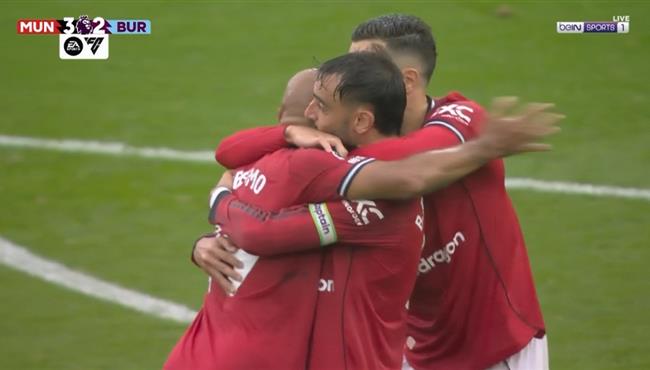 اهداف مباراة مانشستر يونايتد وبيرنلي 3 2 الدوري الانجليزي