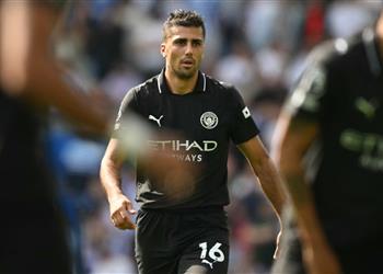 رودري بعد السقوط أمام برايتون نرتكب أخطاء صبيانية ولست ميسي لأجعل الفريق يفوز دائم ا