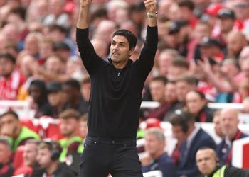 إصابة لاعب آرسنال أمام ليفربول في الدوري الإنجليزي