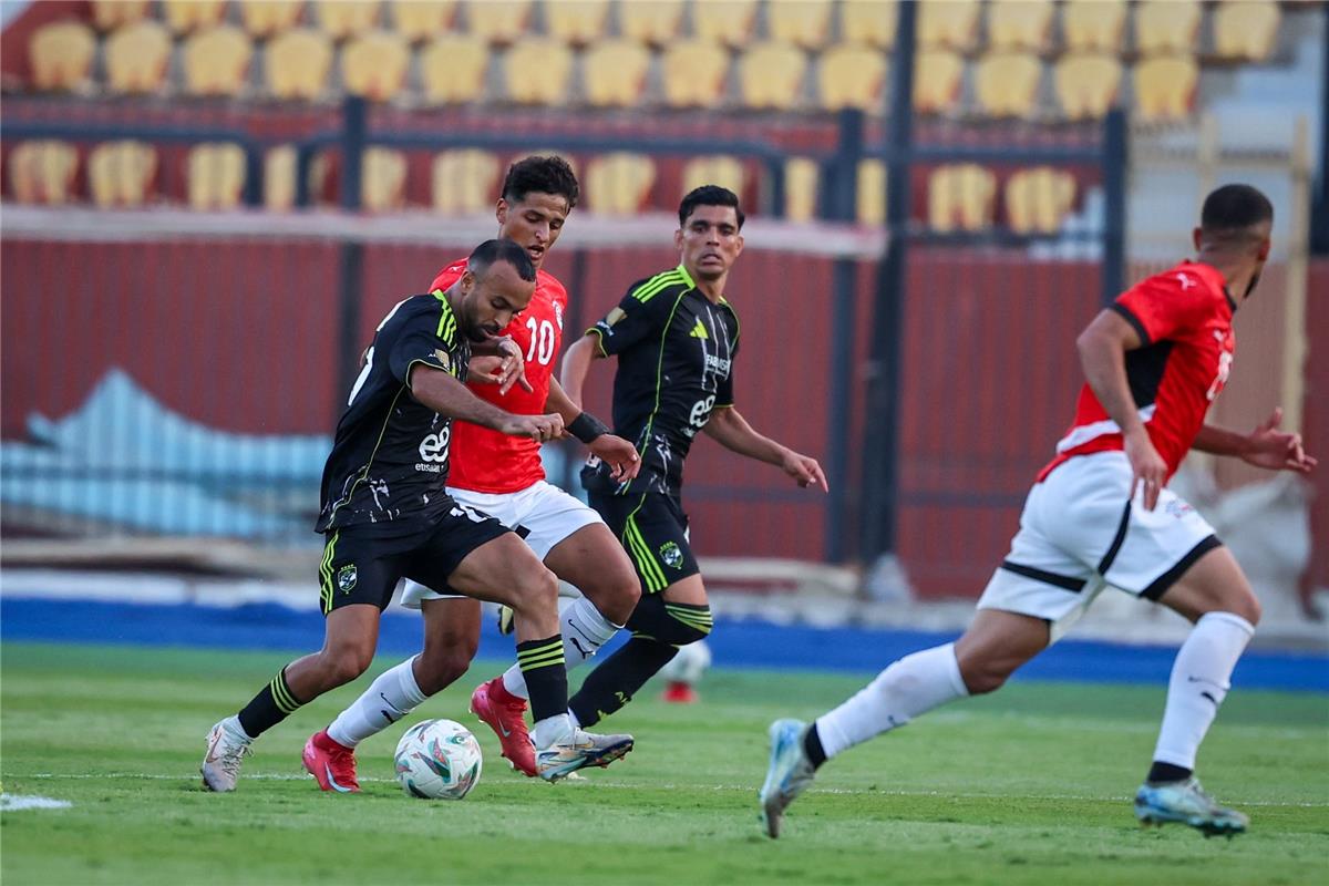 نيوز برو : عبد الله بستنجي: الأهلي أصعب خصم واجهناه مع منتخب مصر.. وهذا اللاعب أرهقني
