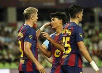 لاعب برشلونة يثير القلق بإصابة أمام دايجو