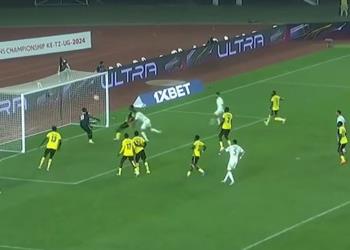 فيديو منتخب الجزائر يفوز على أوغندا بثلاثية في كأس أمم إفريقيا للمحليين