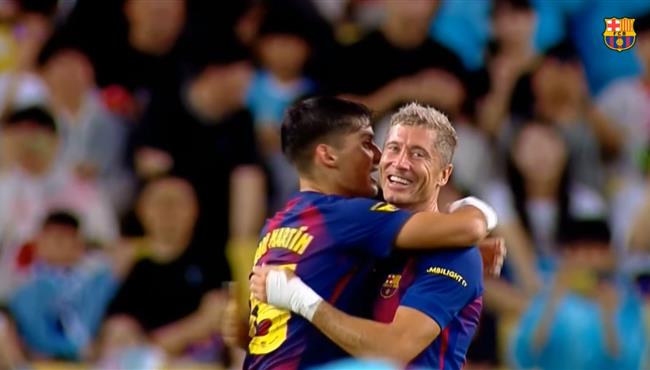 هدف ليفاندوفسكي في مرمي دايجو مباراة ودية