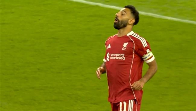 محمد صلاح يهدر ركلة جزاء في مباراة ليفربول واتلتيك بلباو