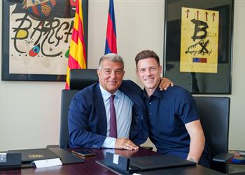 تقارير توضح رد فعل لابورتا تجاه تصرف تير شتيجن السيء مع برشلونة