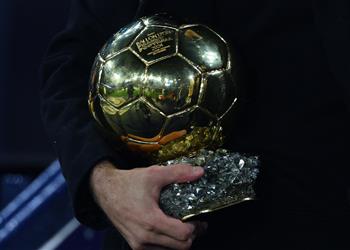 اللاعبون المرشحون لجائزة الكرة الذهبية 2025 محمد صلاح يتصدر واستمرار غياب ميسي ورونالدو
