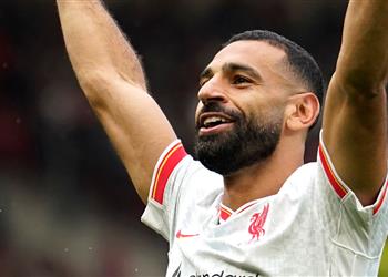 تقارير محمد صلاح وراء توقيع مانشستر يونايتد مع صفقة هجومية